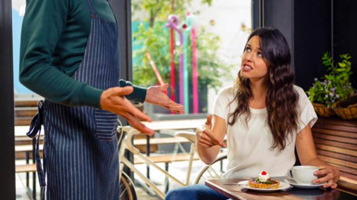 Τα 10 πιο ενοχλητικά πράγματα που κάνεις στα εστιατόρια