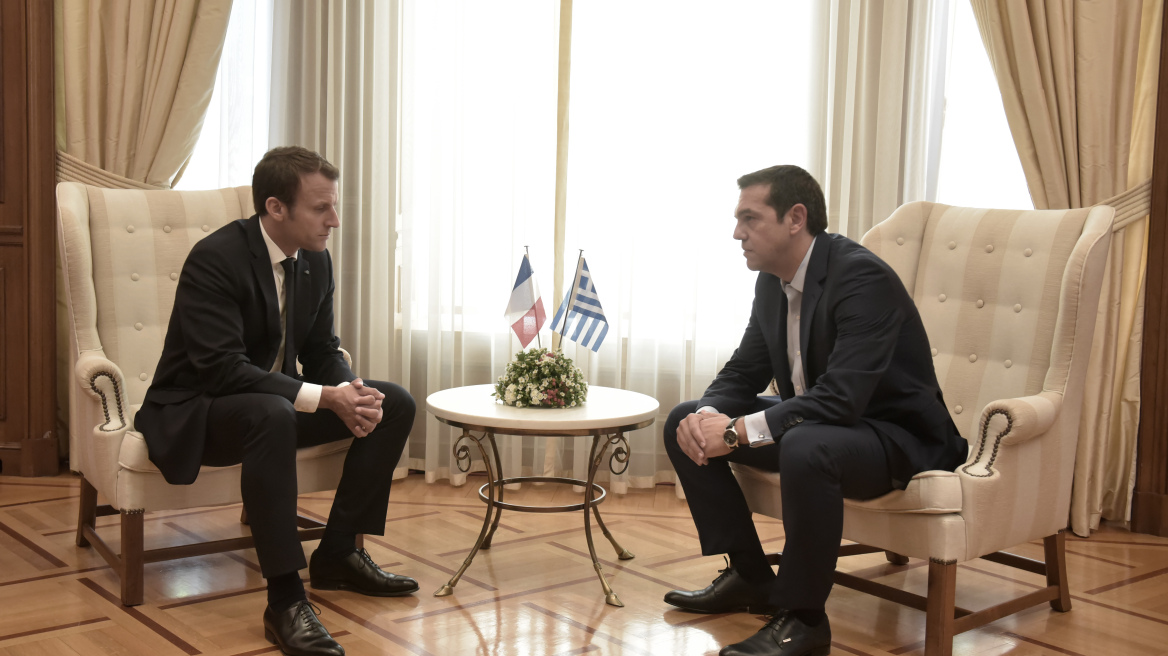 Γερμανικός Τύπος: «Μια νέα Ευρώπη ζητά στην Αθήνα ο Εμανουέλ Μακρόν»