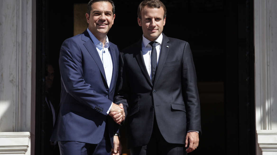 Στήριξη Μακρόν σε Ελλάδα, με το βλέμμα στην υπογραφή των επιχειρηματικών deal