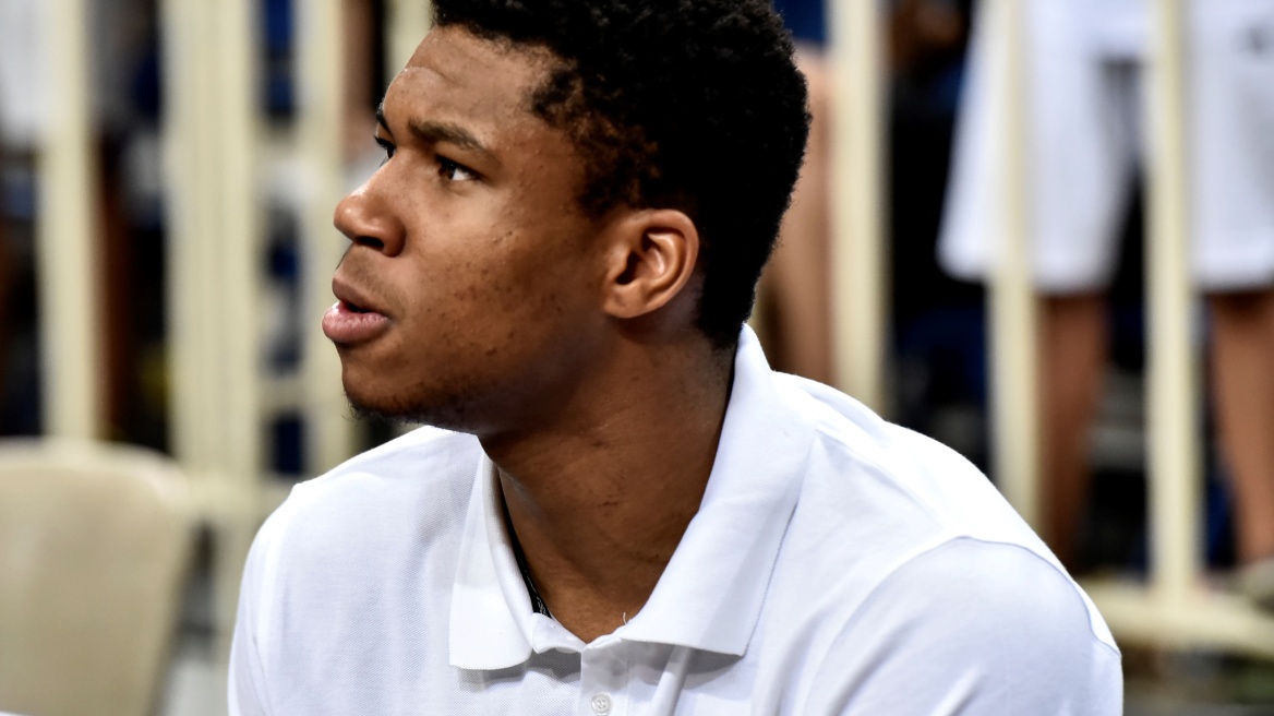 Γιάννης Αντετοκούνμπο: «Μπράβο μάγκες»!