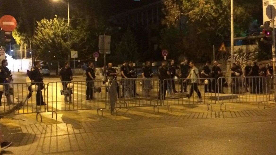 Θεσσαλονίκη: Κάγκελα παντού για να μιλήσει ο Τσίπρας στη ΔΕΘ