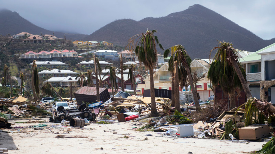 Κυβερνήτης Φλόριντα στους κατοίκους: Φύγετε τώρα! Δεν θα επιβιώσετε όσοι μείνετε!
