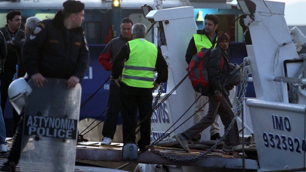 Conditions on Lesvos “explosive”, as refugees approach 6,000