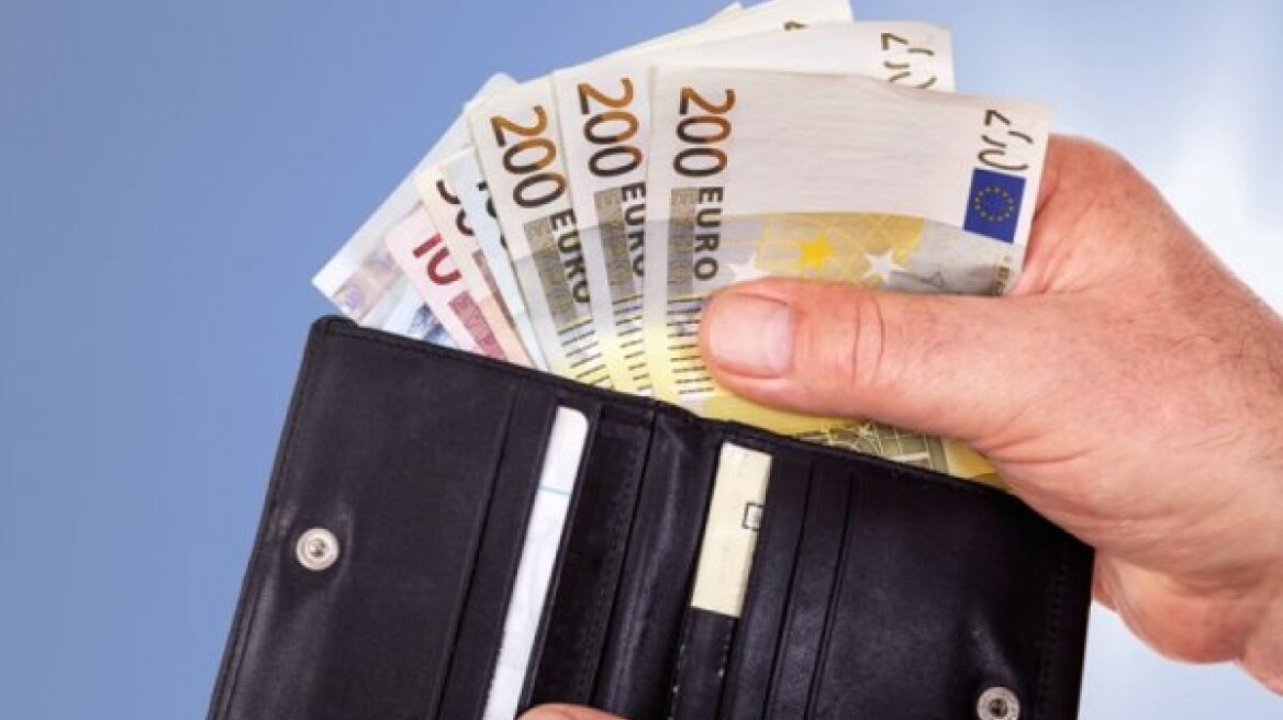 Ηράκλειο: Έφυγε από το σπίτι της με λεία 6.500 ευρώ!