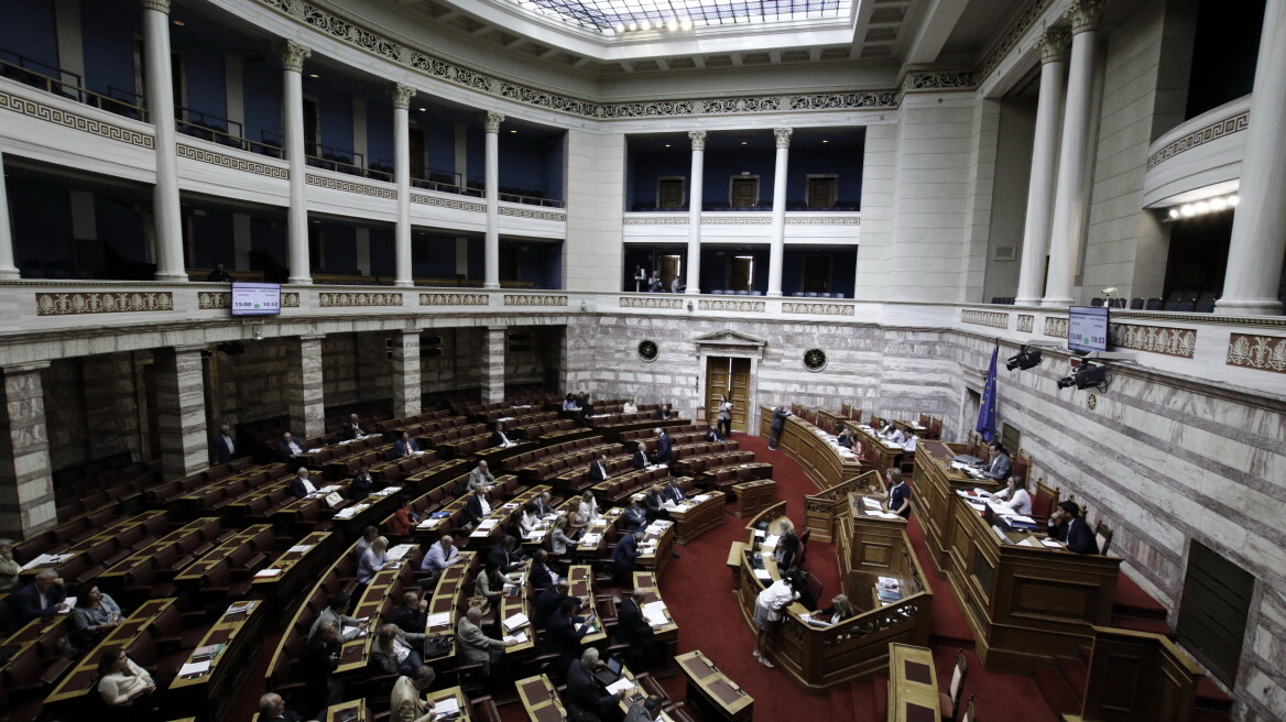 Στη Βουλή ο φάκελος με τις καταγγελίες του ισοβίτη Γιαννουσάκη για τον Πάνο Καμμένο