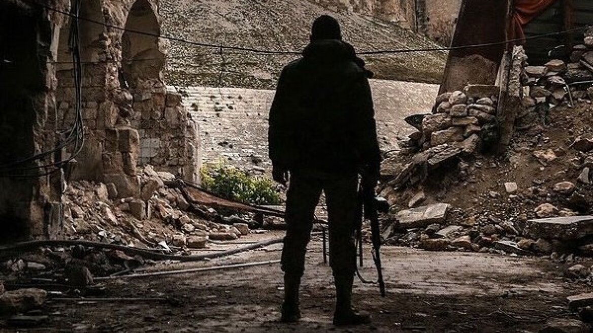 Ιράκ: Ο στρατός ανακοίνωσε την έναρξη επίθεσης εναντίον του Ισλαμικού Κράτους στη μεθόριο με τη Συρία