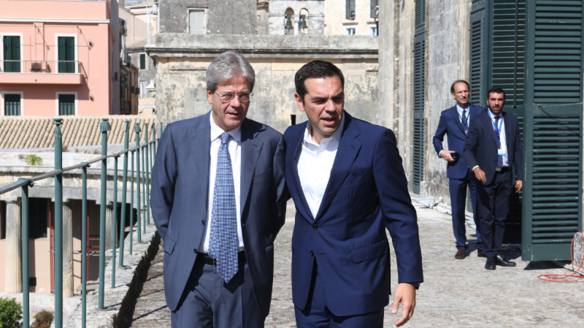 Τζεντιλόνι: Με τη διάσκεψη κορυφής της Κέρκυρας ενισχύσαμε τη σχέση Ιταλίας-Ελλάδας	