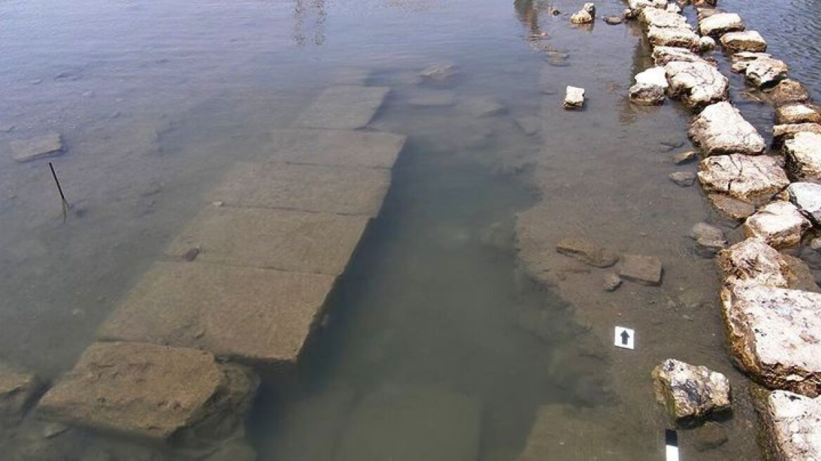Ancient sanctuaries described by Pausanias emerging from underwater in Salamis (PHOTOS)