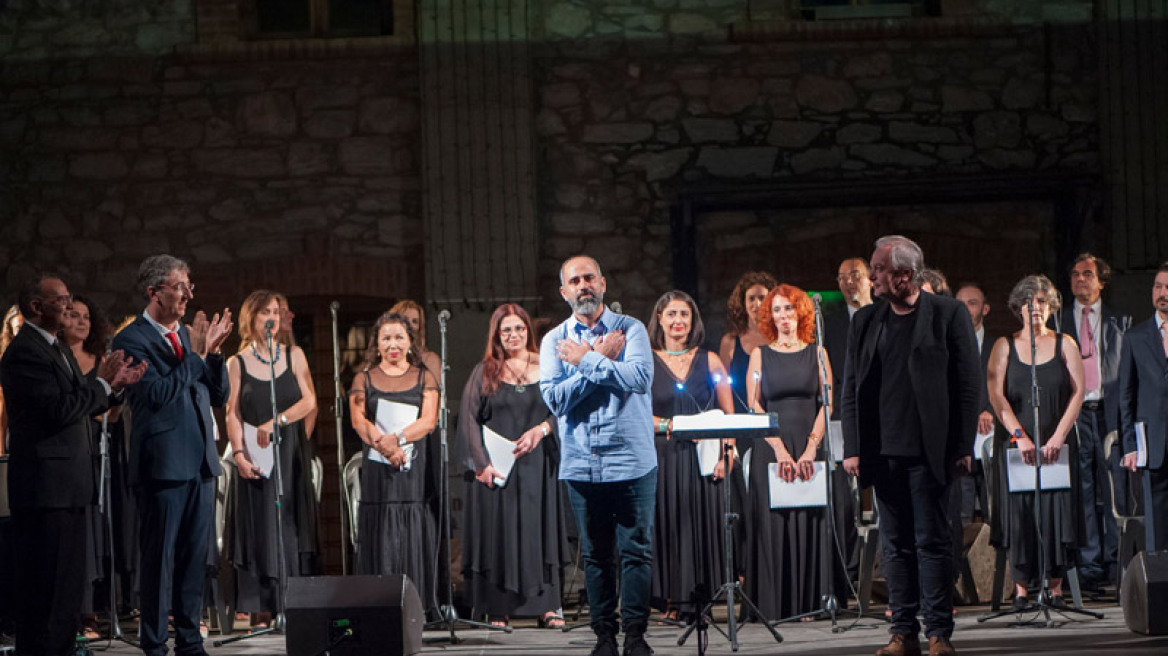 H τέχνη ταξίδεψε το κοινό στη Λάρισα με το «Αιώνιο Σώμα»