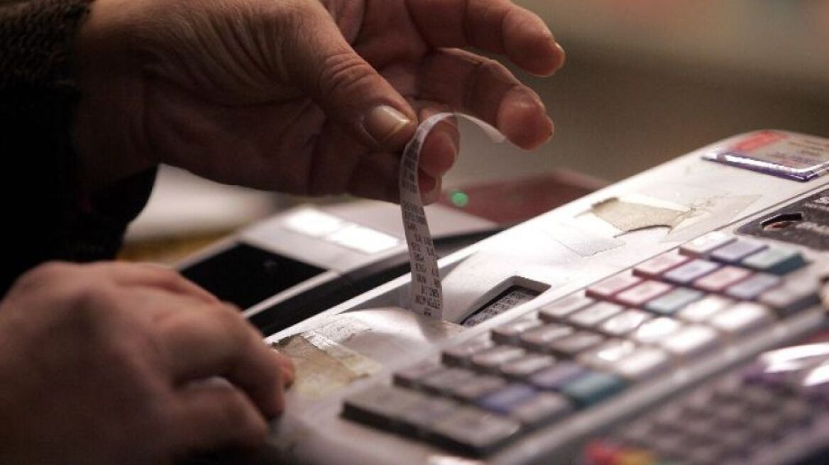 Θεσσαλονίκη: Βρέθηκε εστιατόριο που είχε κόψει 2.200 παράνομες αποδείξεις!