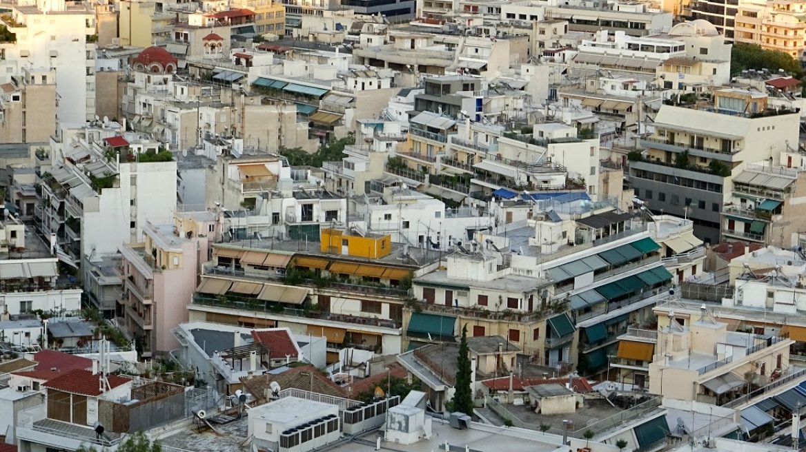 Πρόσθεσαν τον «μποναμά» στο εισόδημα και πολλαπλασίασαν τον ΕΝΦΙΑ των συνταξιούχων!