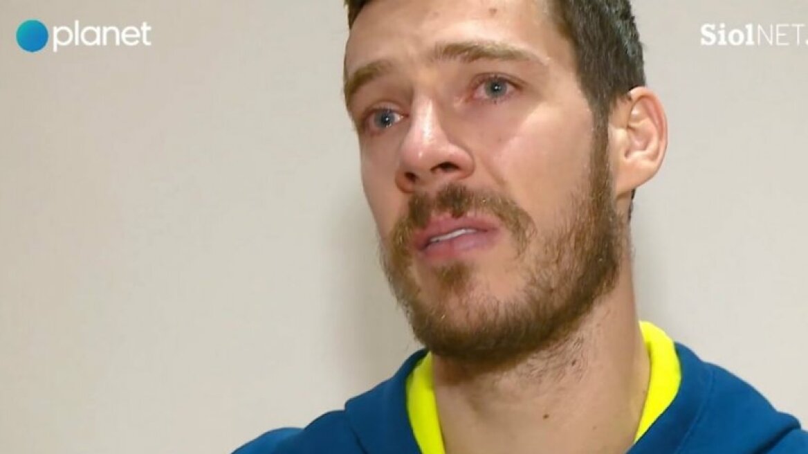 Δάκρυσε ο Ντράγκιτς με τη φανέλα του Ντράζεν!