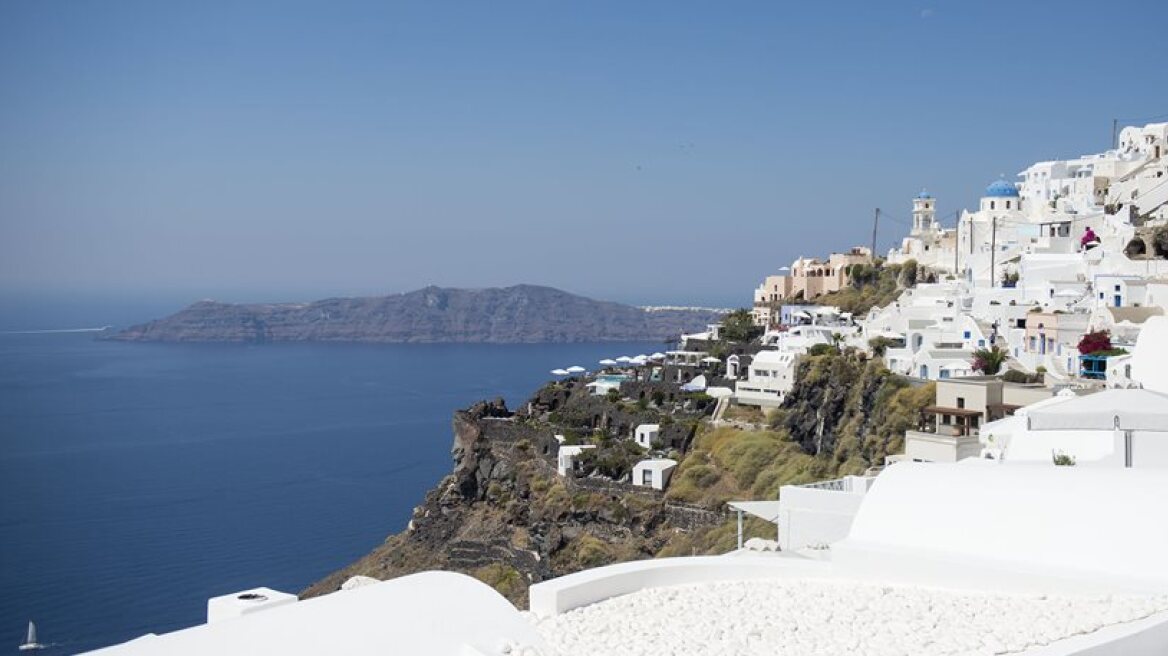 Σαντορίνη: Βρέθηκε στέγη για τους αναπληρωτές εκπαιδευτικούς
