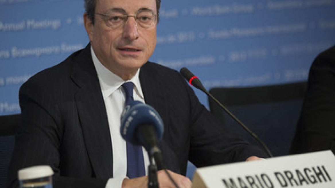 Ντράγκι: Η ανεργία των νέων της Ευρώπης αποτελεί κίνδυνο για τη δημοκρατία