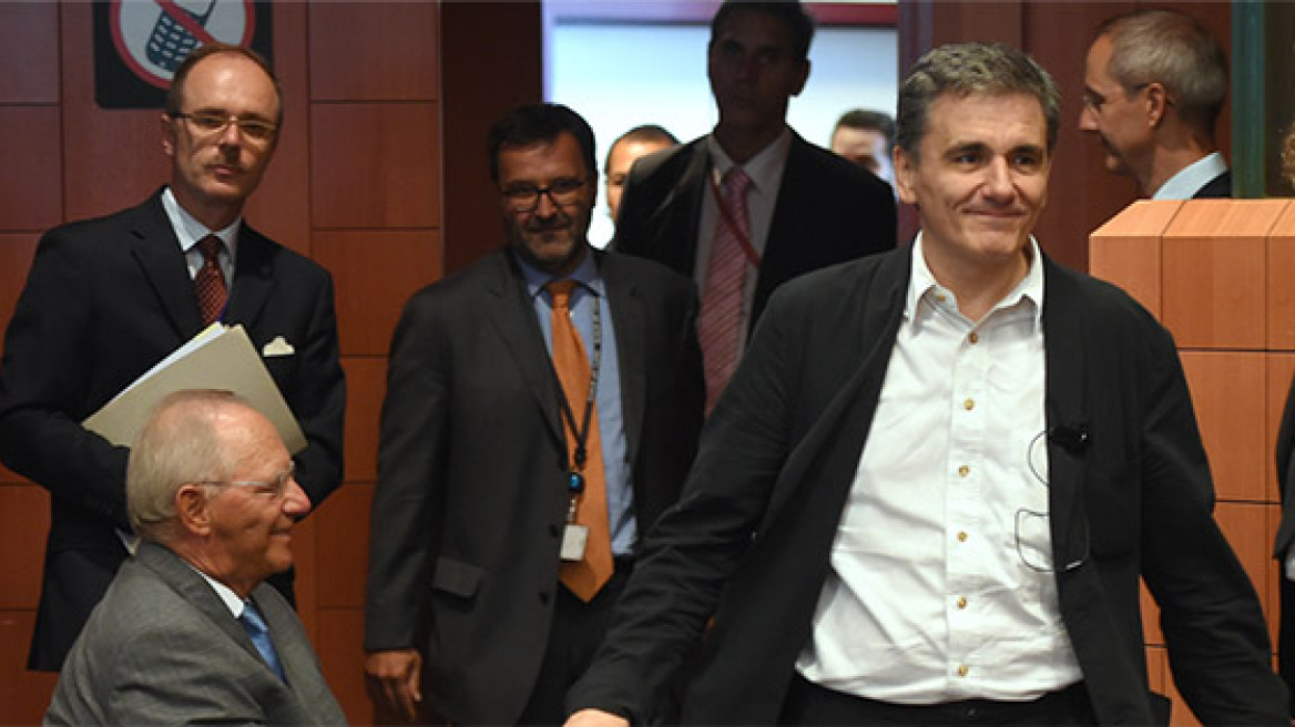 Αγωνία στην Αθήνα για τις μετεκλογικές εξελίξεις στο Βερολίνο