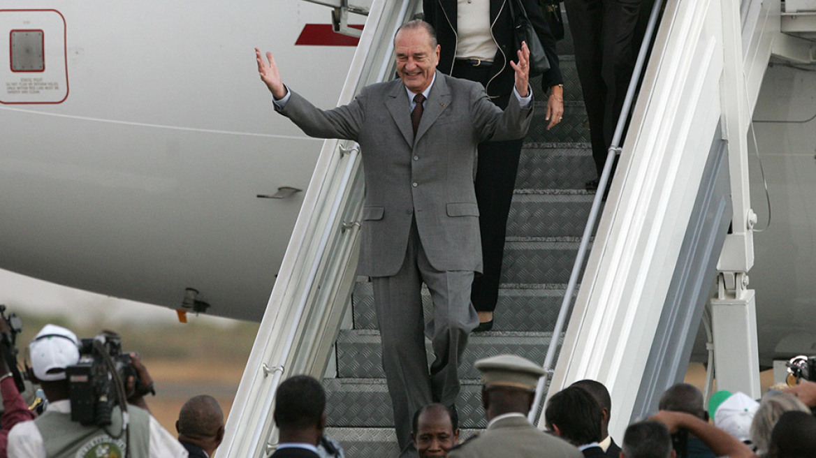 Ο Ζακ Σιράκ, το αεροπλάνο των οργίων και οι καυτές ερωμένες