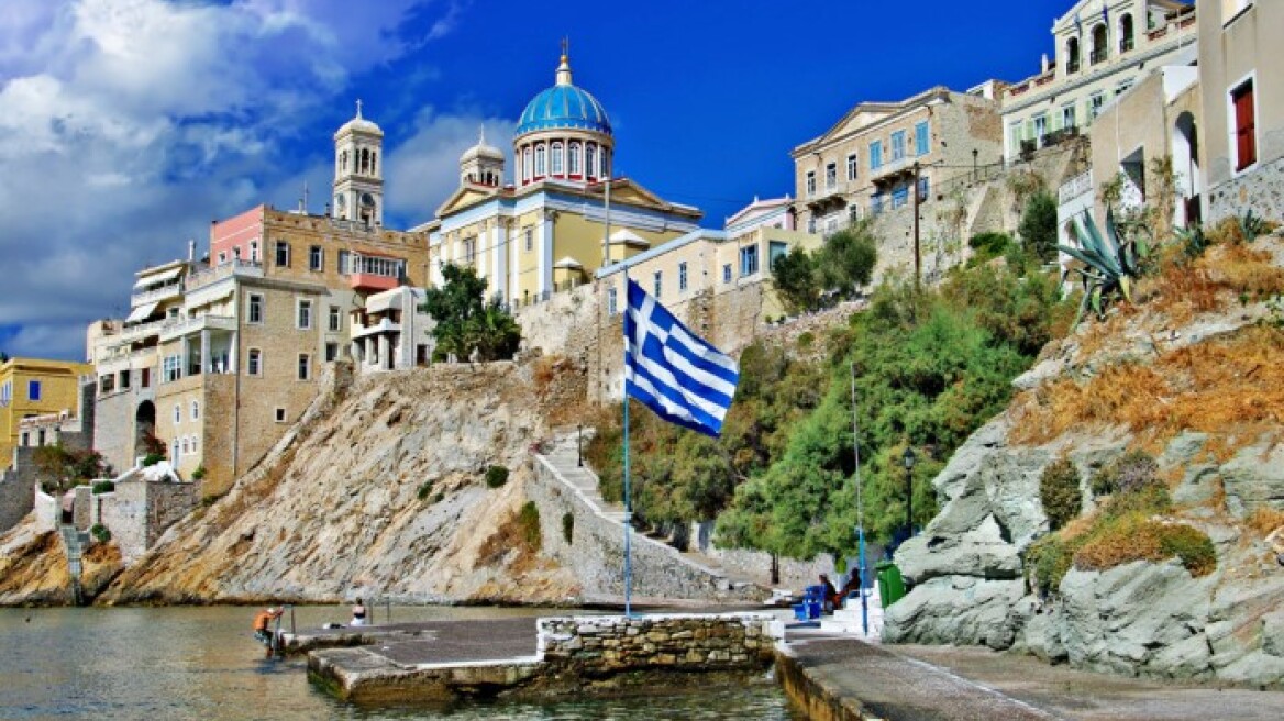 Hollywood and Syros one step closer!