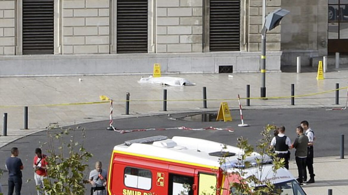 Μασσαλία: 29χρονος Τυνήσιος ο δράστης της επίθεσης με μαχαίρι 