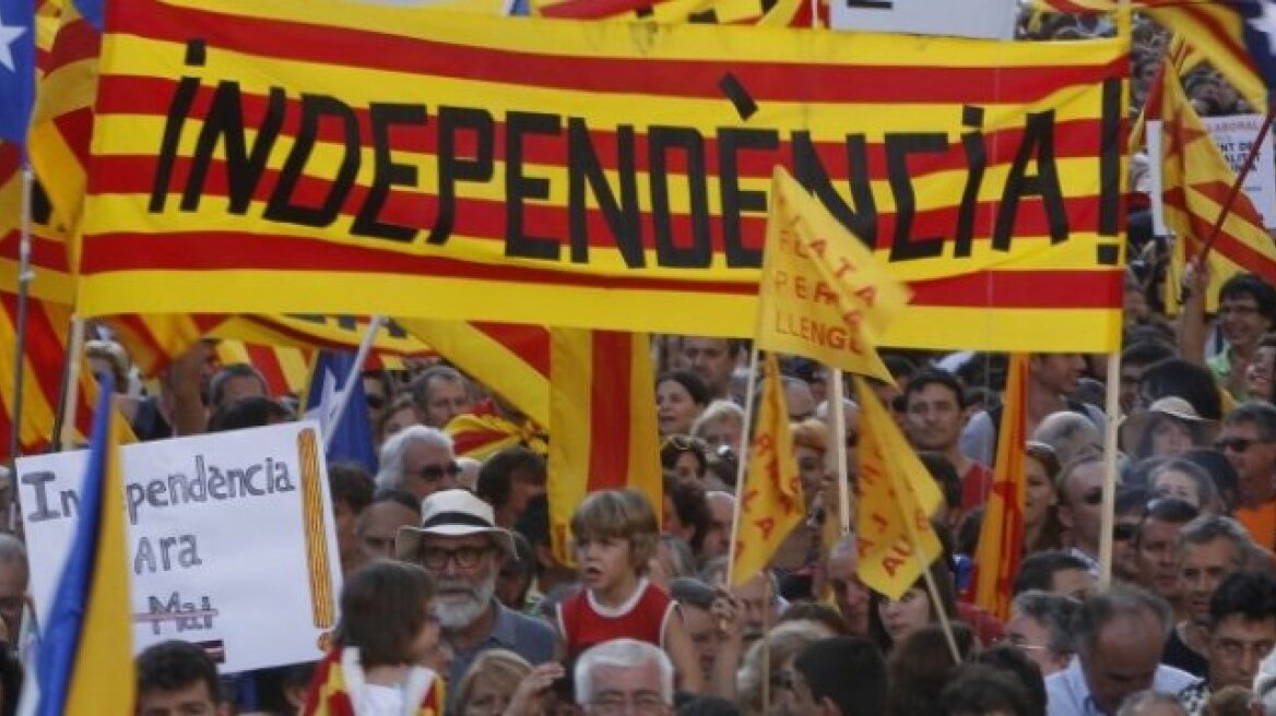 Μαδρίτη προς Βαρκελώνη: Διαλύστε το Κοινοβούλιο, κάντε εκλογές!