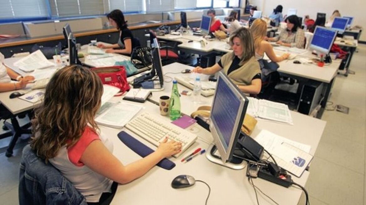 Είναι «success story»; 989.762 νέες θέσεις εργασίας αλλά με μισθό 400 ευρώ...