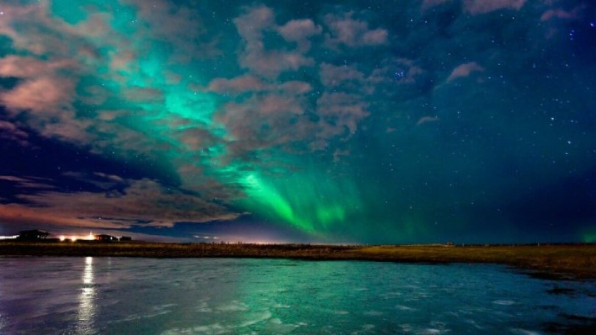 Καθηλωτικό βίντεο δείχνει το Βόρειο Σέλας από το... διάστημα (vid)