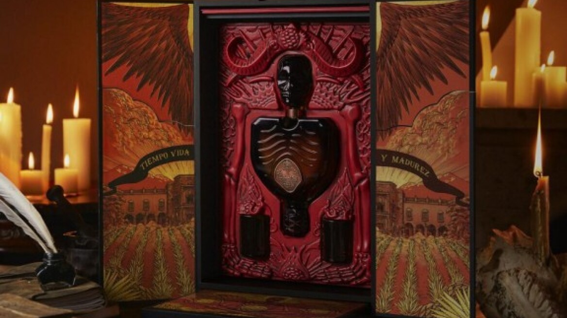 Η τεκίλα του Guillermo del Toro προκαλεί ανατριχίλες!