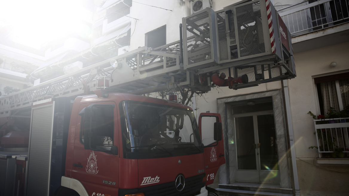 Φωτιά σε διαμέρισμα στου Ζωγράφου – Νεκροί δυο ηλικιωμένοι 
