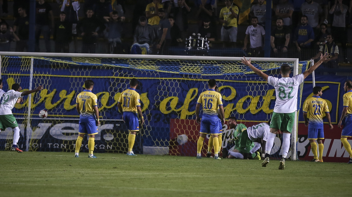 Παναιτωλικός-Λεβαδειακός 0-1: Ο ένας τα έχανε, ο άλλος το έβαλε και συνεχίζει την ξέφρενη πορεία του