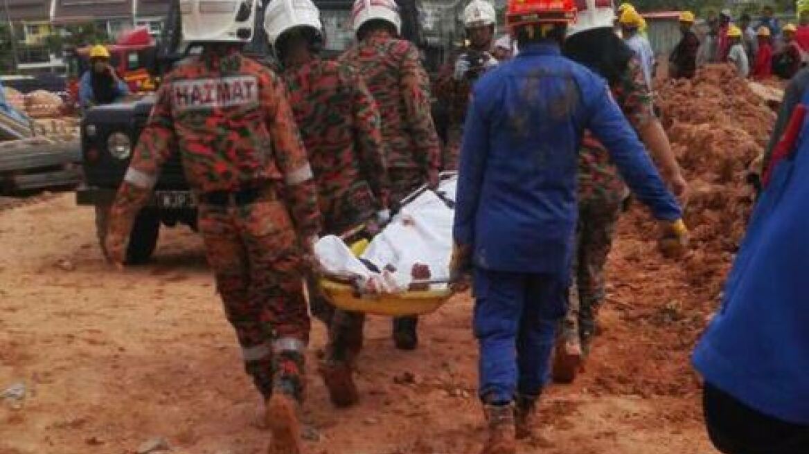 Μαλαισία: Στους 11 οι νεκροί από κατολίσθηση σε χώρο εργοταξίου
