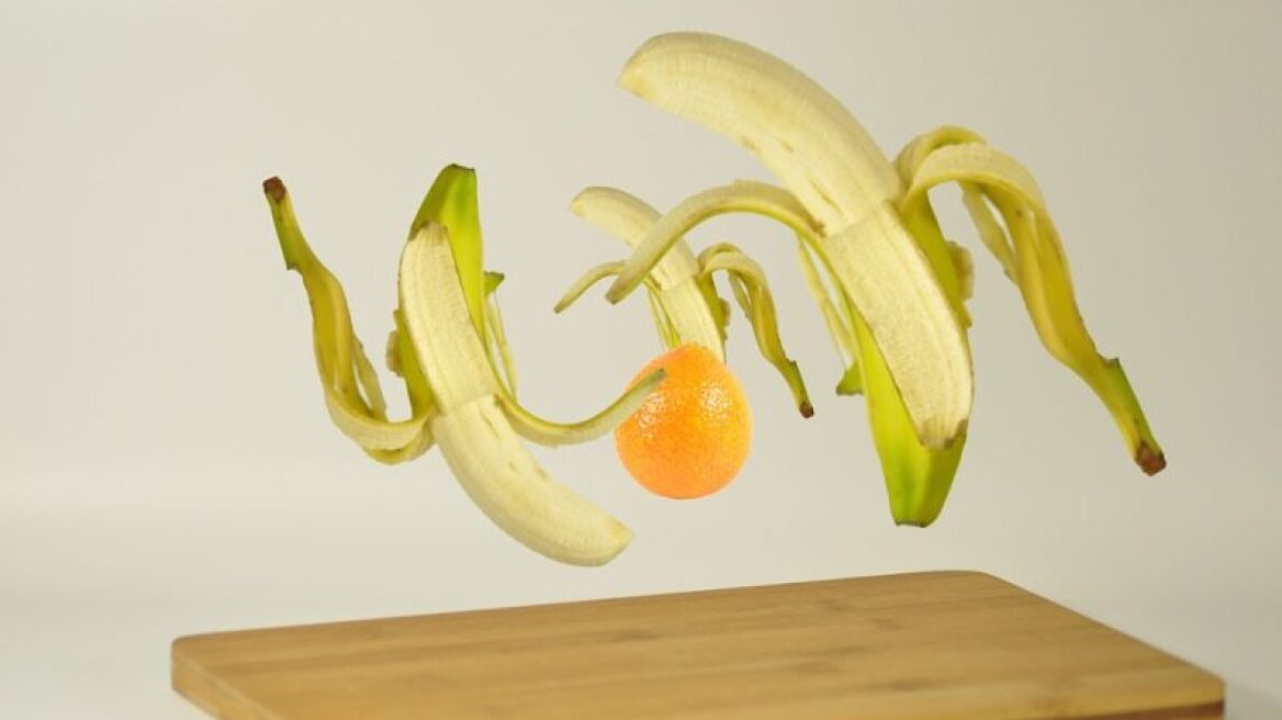 Νέα συσκευή φέρνει το φαγητό στο στόμα με... «πτήση»