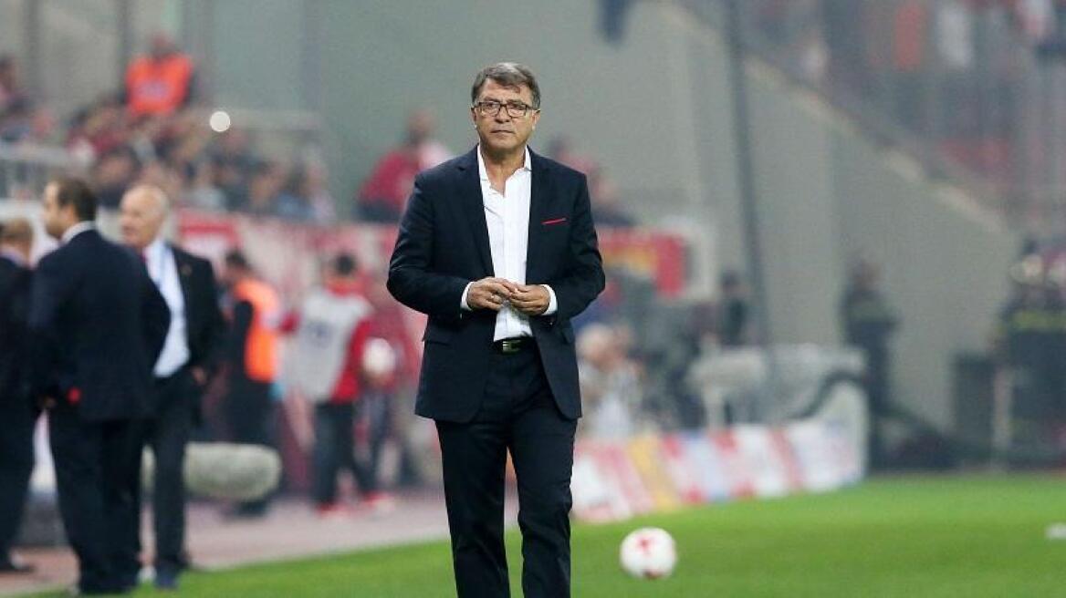 Σε δίλημμα ο Λεμονής για τη Λεωφόρο