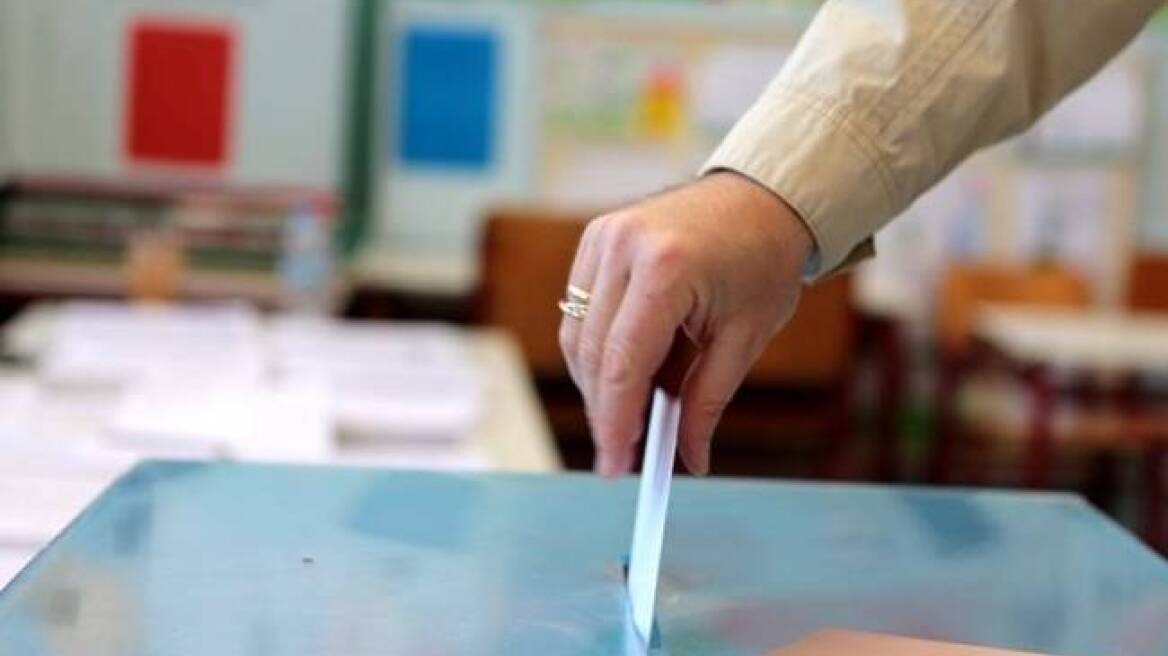 Έρευνα ΠΑΜΑΚ: Χαμηλό το ενδιαφέρον για τις εκλογές της κεντροαριστεράς