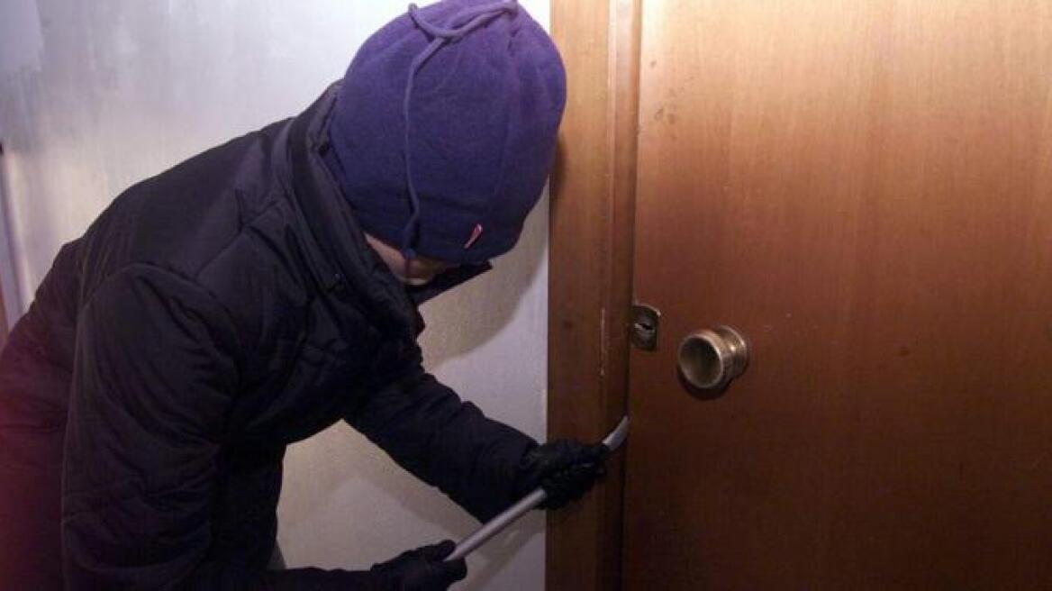 Έκανε διάρρηξη στα 14 του και τον βρήκαν στα... 18 του!