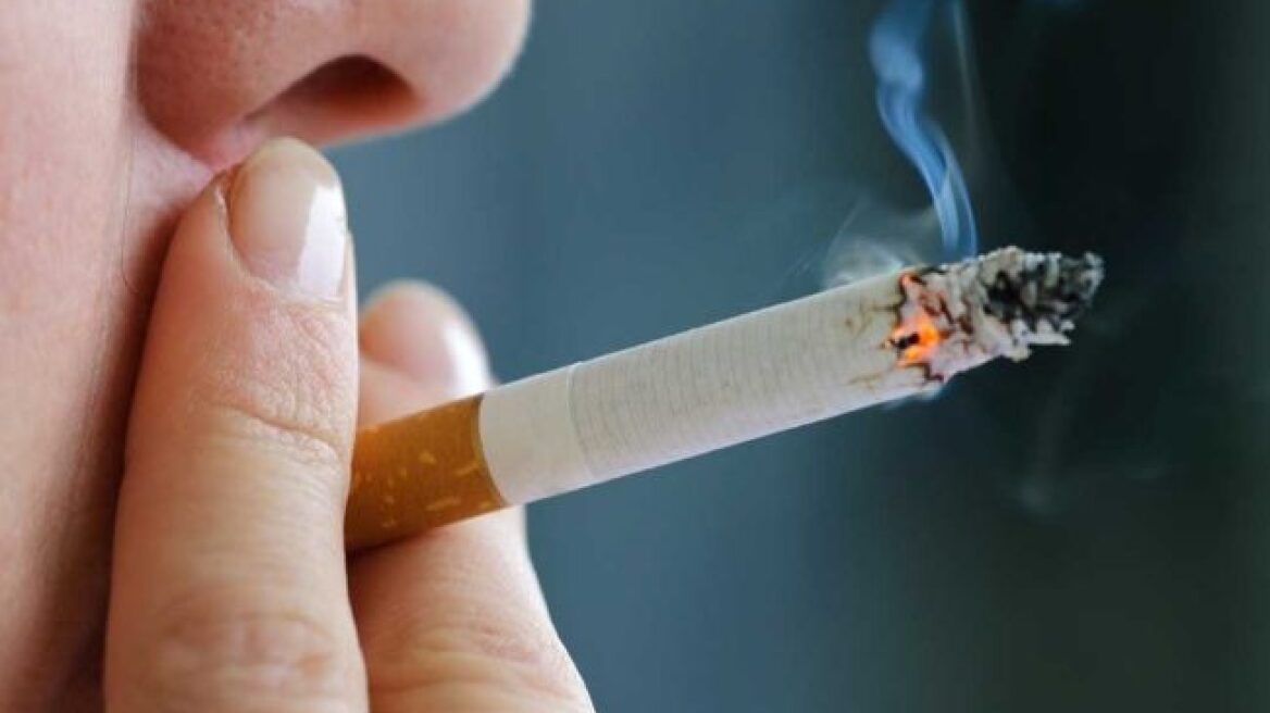 Αυστρία: Το κάπνισμα «βλάπτει σοβαρά» τις διαβουλεύσεις για τον σχηματισμό κυβέρνησης 