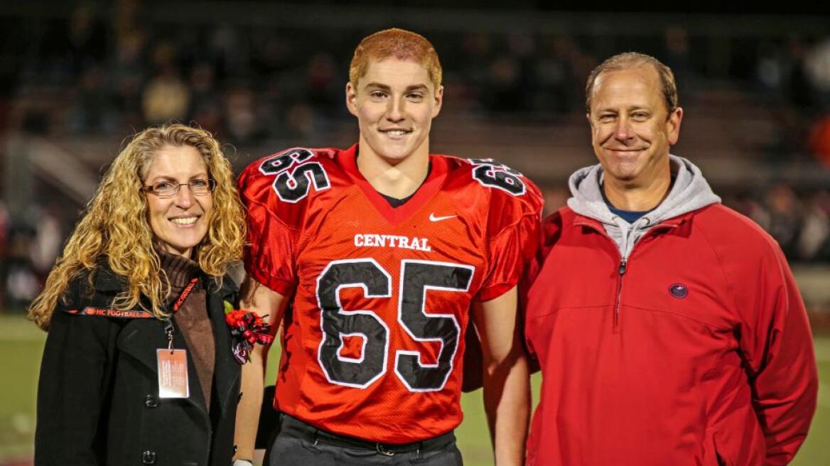 Τραγικός θάνατος για 19χρονο: Κατανάλωσε 18 ποτά σε 90 λεπτά