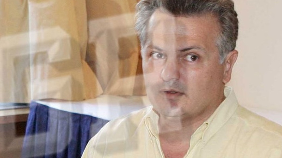 ΝΔ: Ποια συμφέροντα κρύβονται πίσω από τις δοσοληψίες Καμμένου-Παπαδόπουλου;