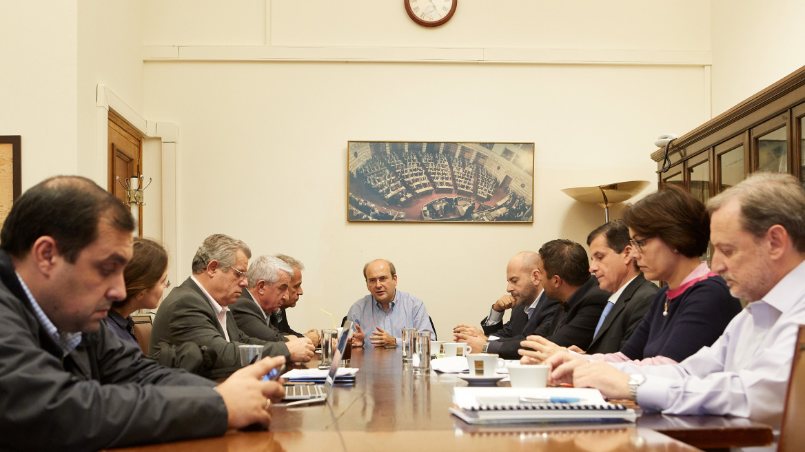 Μητσοτάκης: Επιτροπή της ΝΔ θα αναζητήσει λύσεις μετά την τραγωδία στη Δυτική Αττική