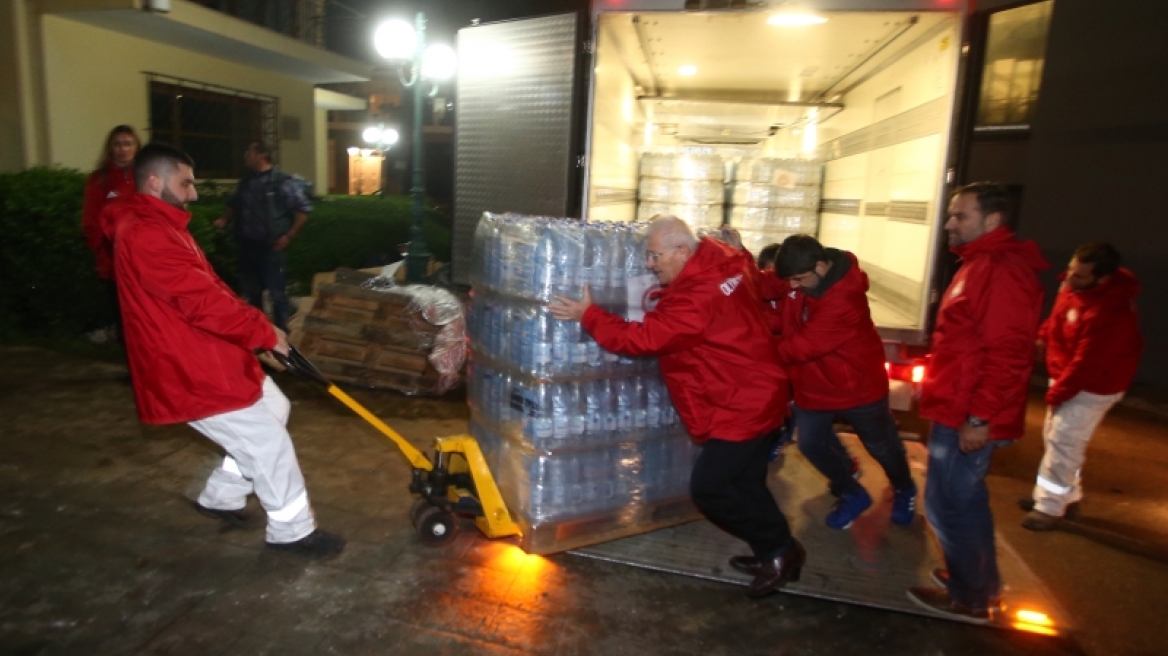 Ο Ολυμπιακός στο πλευρό των πλημμυροπαθών στη Μάνδρα