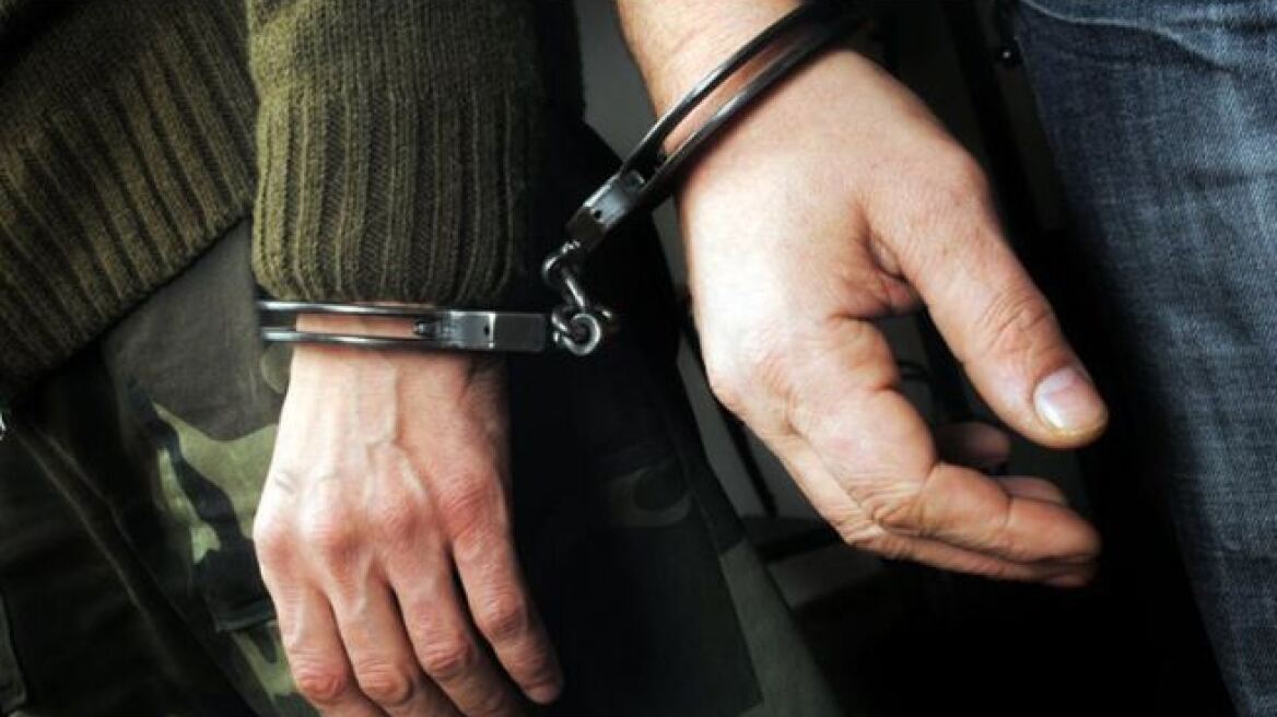 Διπλό χτύπημα στην διακίνηση ηρωίνης στην Φιλιππιάδα