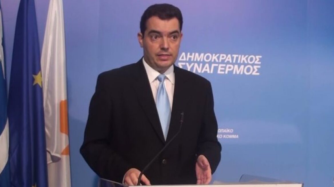 Κύπριος υπουργός Άμυνας: Οι σχέσεις με την Ελλάδα στον αμυντικό τομέα αναβαθμίζονται