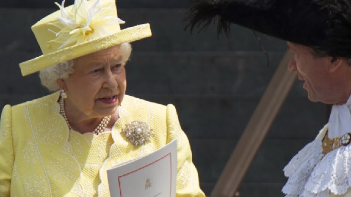 Ήξερες ότι η βασίλισσα Ελισάβετ έχει δικό της… φαστφουντάδικο;