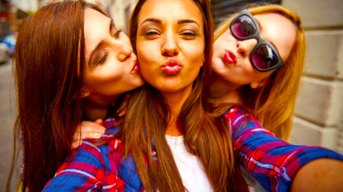 Οχι Πάρις Χίλτον... Η πρώτη selfie τραβήχτηκε τον 19ο αιώνα!