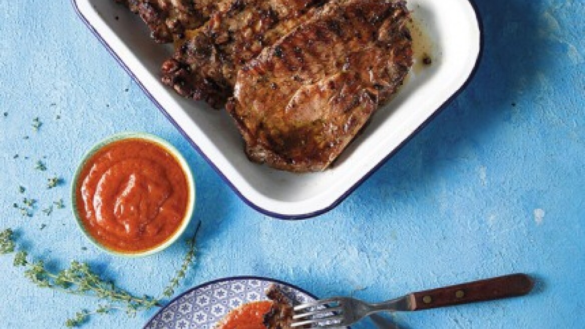 Μπριζόλες χοιρινές με σάλτσα BBQ