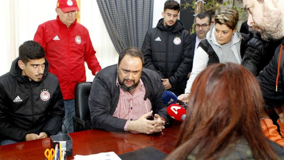 Ο Ολυμπιακός στο πλευρό των κατοίκων της Μάνδρας