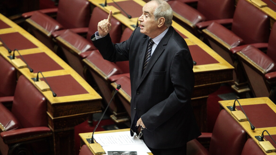 Βόμβες Παναγούλη για πώληση όπλων στη Σαουδική Αραβία: Είναι καραμπινάτη υπόθεση, μυρίζει μίζα!