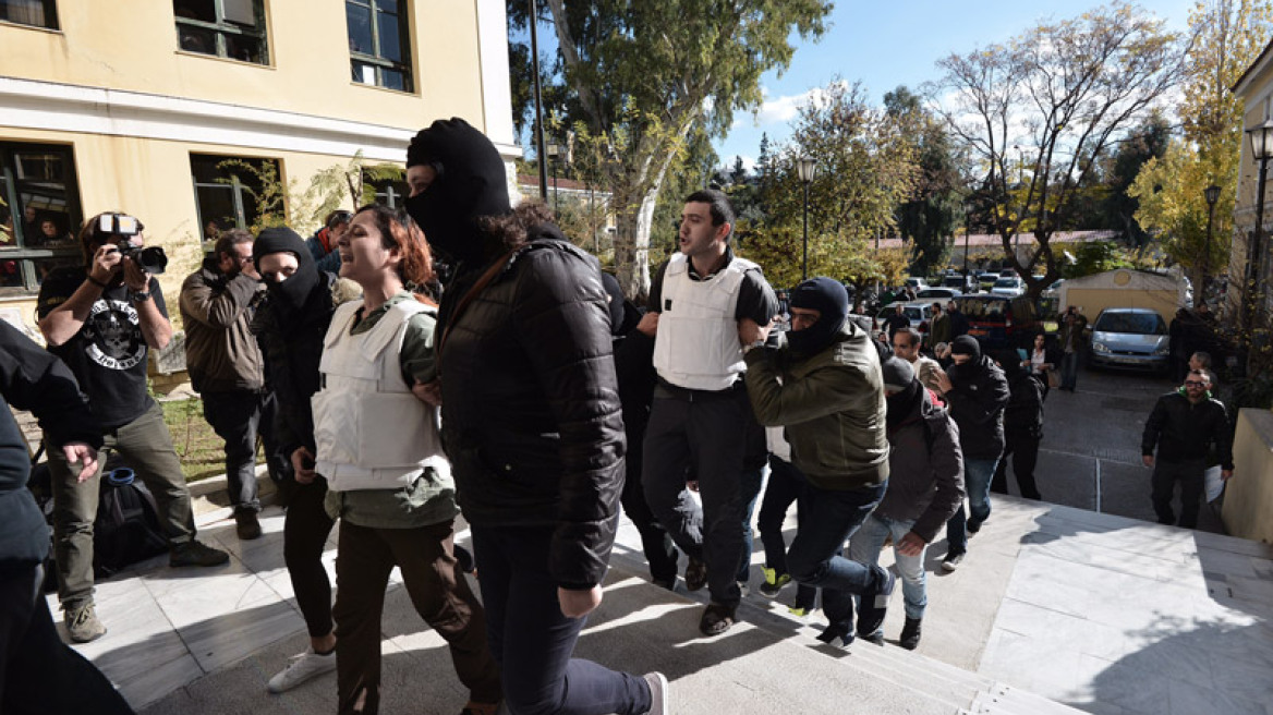 Βαρύτατες ποινικές διώξεις σε βάρος των εννέα Τούρκων συλληφθέντων