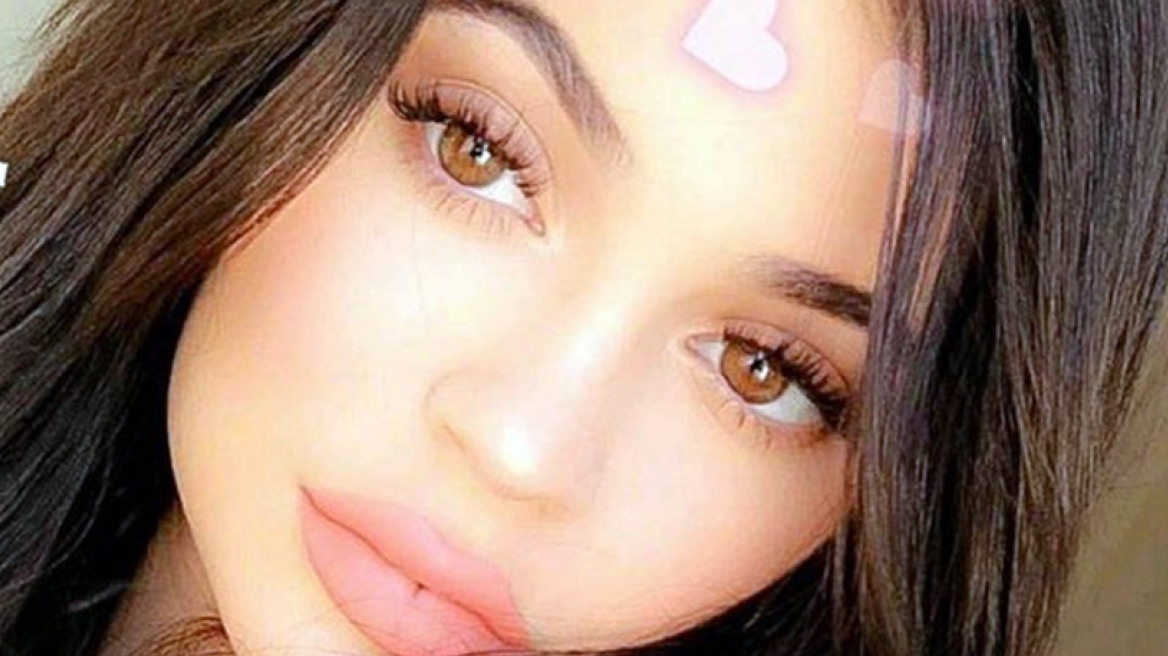 Σε απόγνωση η Kylie Jenner με τον Travis Scott