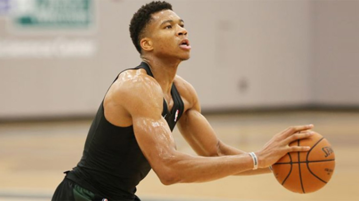  Xρόνια Πολλά Greak Freak!