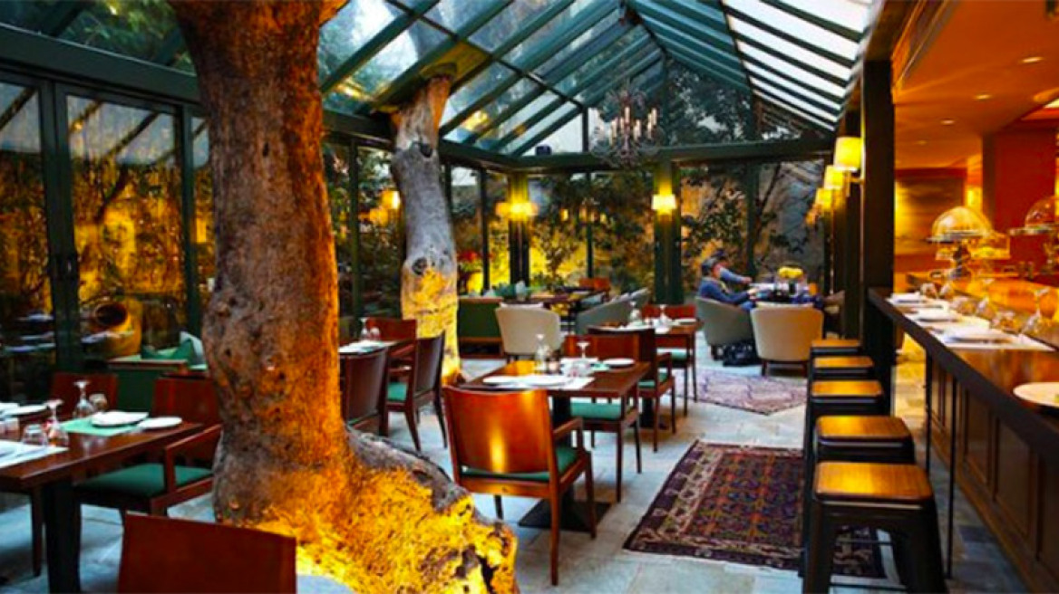 Γιορτινό pop up Cucina Caruso στο ξενοδοχείο «Ηρώδειο»