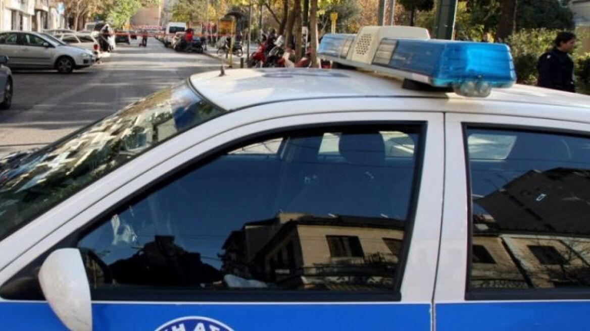 Μπαράζ συλλήψεων για λαθραία είδη στον Προμαχώνα